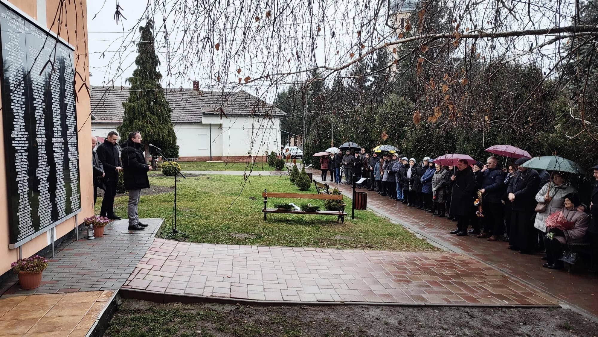 Comemorare emoționantă la Urziceni: 80 de ani de la deportarea șvabilor în lagărele sovietice