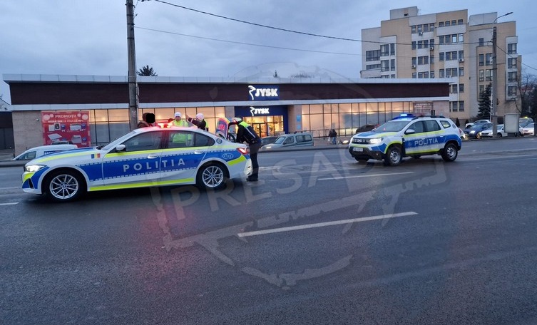 O tânără (18 ani) a sărit dintr-o mașină BOLT, în Satu Mare! Îl acuză pe șofer de agresiune