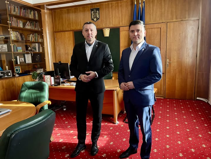 Deputatul Cozma, întâlnire de lucru cu ministrul Educației Daniel David