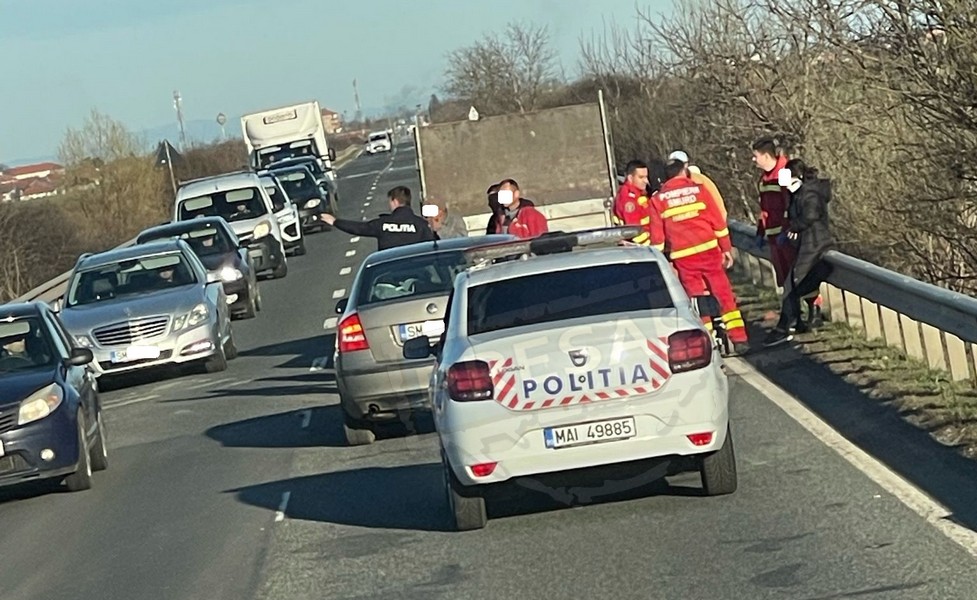 FOTO. Accident pe DN19, între Moftin și Carei, provocat de o șoferiță. Circulația, afectată parțial