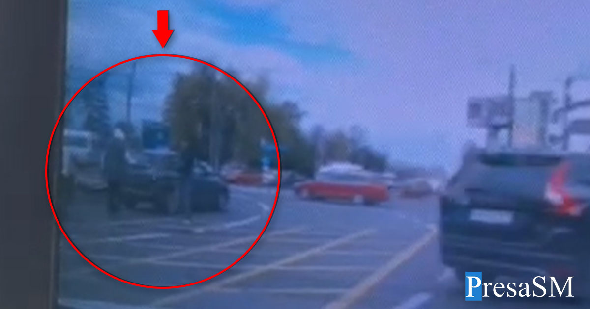 FOTO. Accident în sensul de la Burdea. Eternele certuri în trafic, contrare Codului Rutier