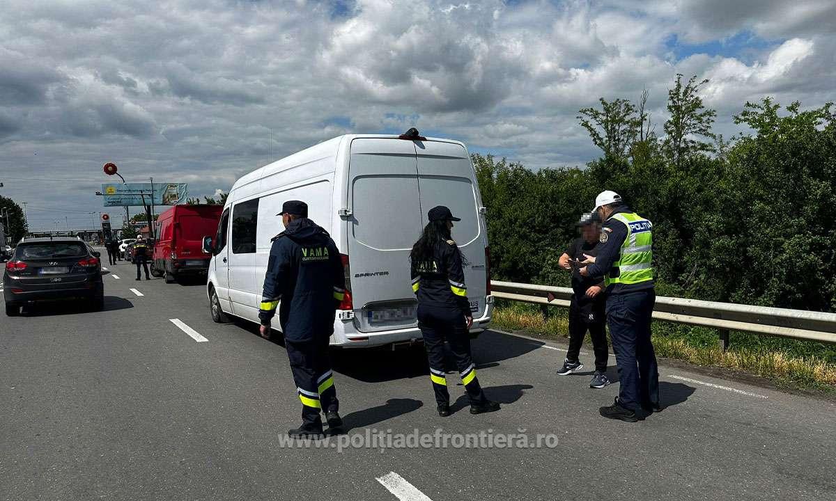 FOTO. S-au desființat vămile cu Ungaria, dar nu și controalele! Toată Poliția, Jandarmeria și Garda s-au mobilizat
