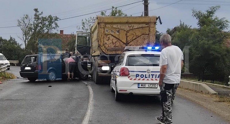 accident masina camion1.jpg