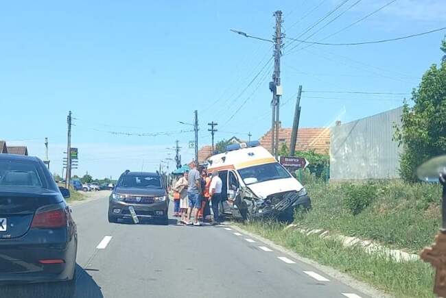 accident ambulanta (4).jpg