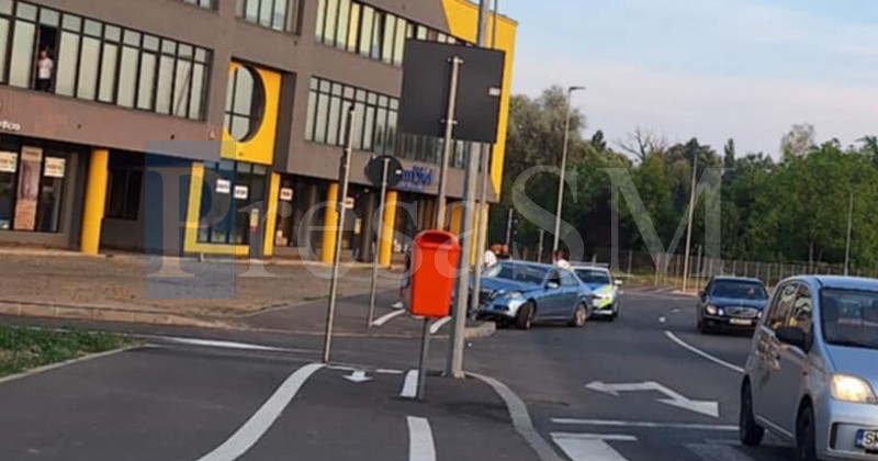 FOTO. Primul accident pe podul Transilvania. Pompierii și polițiștii la fața locului