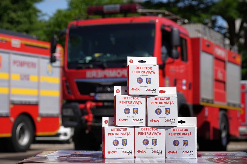 FOTO. Sute de familii sărace din Satu Mare vor primi gratuit detectoare de monoxid de carbon. Lista localităților vizate