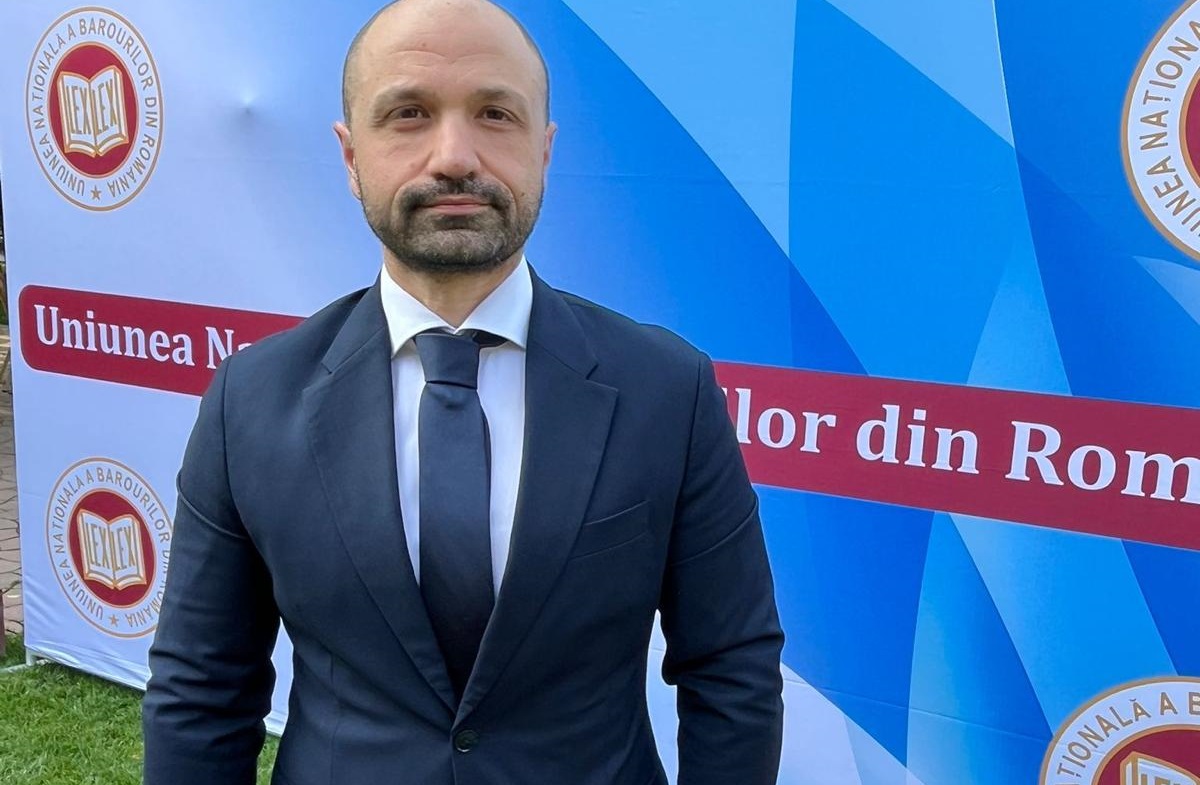 INTERVIU cu decanul Baroului Satu Mare, Vlad Baculescu. Sacrificii, disciplină și pasiune: adevărul despre drumul spre succes în avocatură