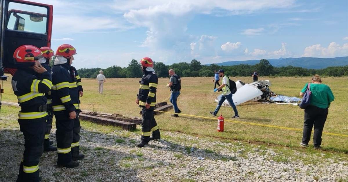accident aviatic planor4.jpg