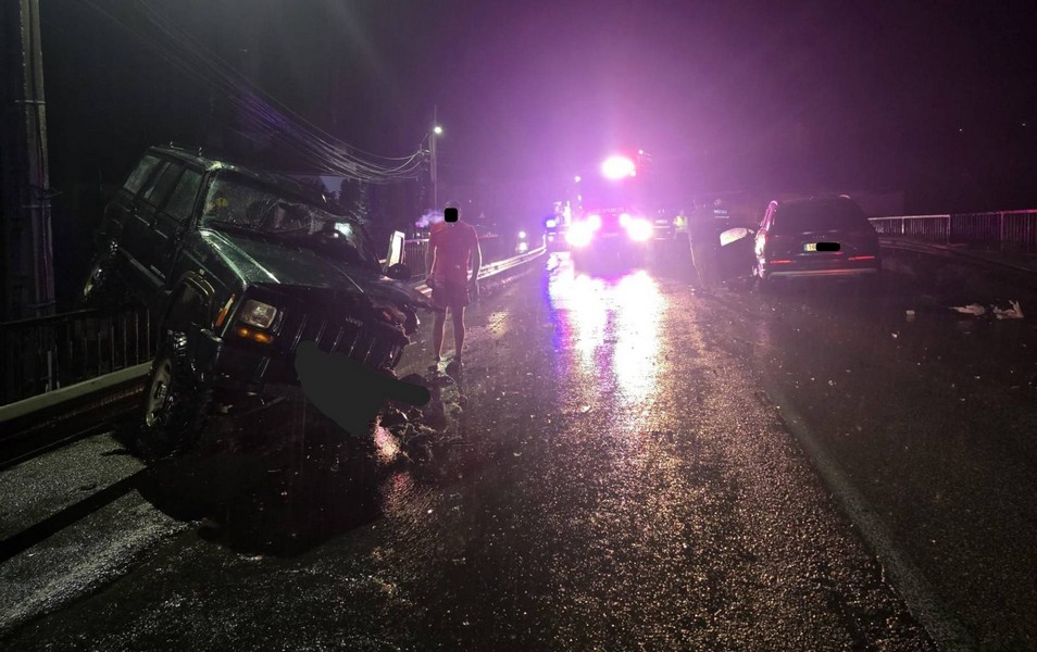 ACCIDENT NOAPTEA (1).jpg