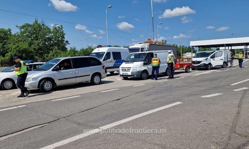 O ”armată” de ucraineni a trecut în România, în nord-vest! Zeci de bărbați au murit!