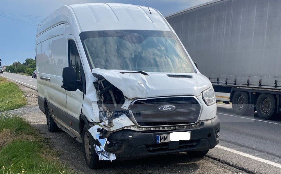 accident duba autoutilitara.jpg