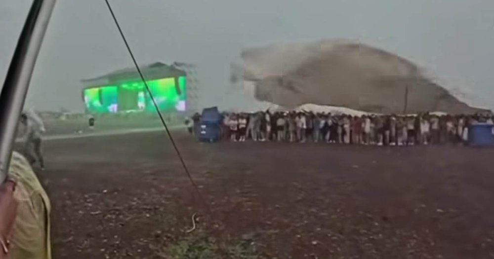 VIDEO. 11 persoane rănite la un concert din țară, totul din cauza vijeliilor