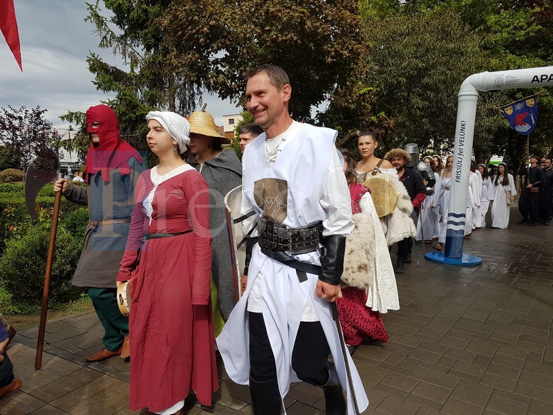 parada cavaleri satu mare23.jpg