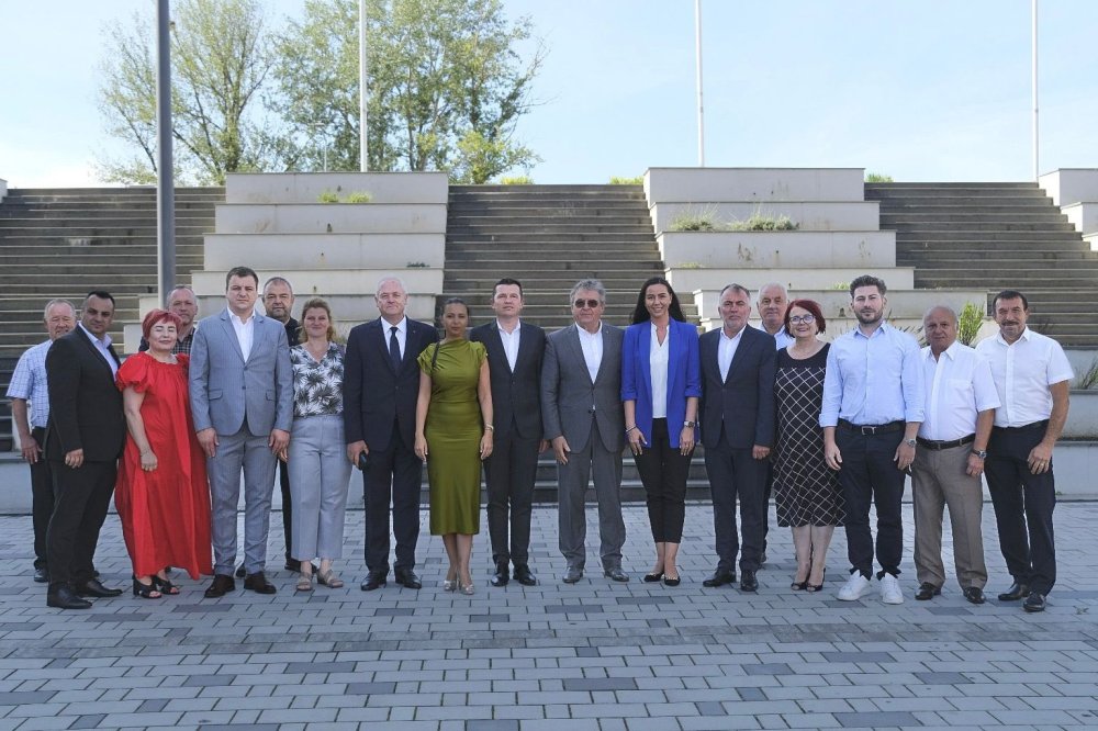 PSD Satu Mare a marcat Ziua Imnului Național pe platoul din Piața 25 Octombrie