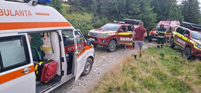 accident grav munte smurd masina prapastie (9).jpg