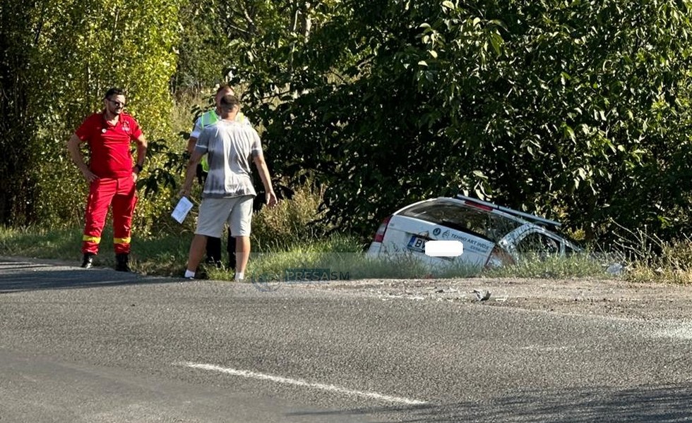 accident masina in sant lazuri (3).jpg