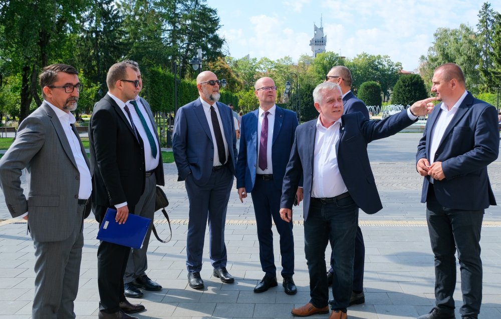 Satu Mare, oraș în plină dezvoltare – mesajul senatorului UDMR Kovacs Mate