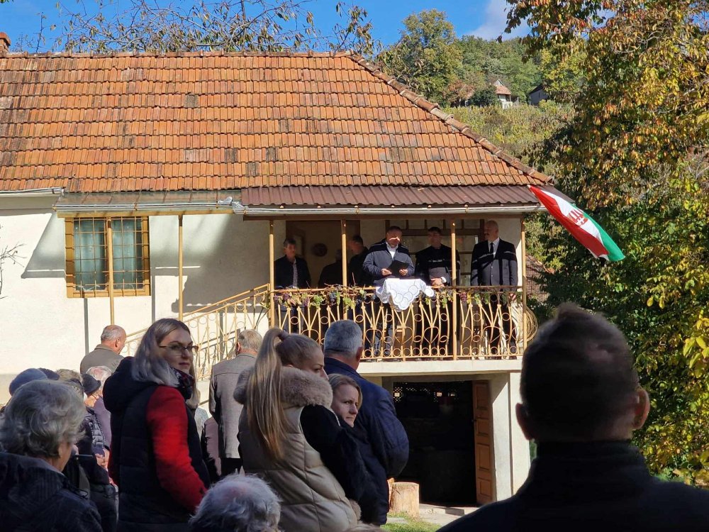 Senatorul UDMR Kovacs Mate, despre tradiționala predică de pe munte de la Călinești-Oaș: „Viața și credința se întăresc una pe cealaltă”