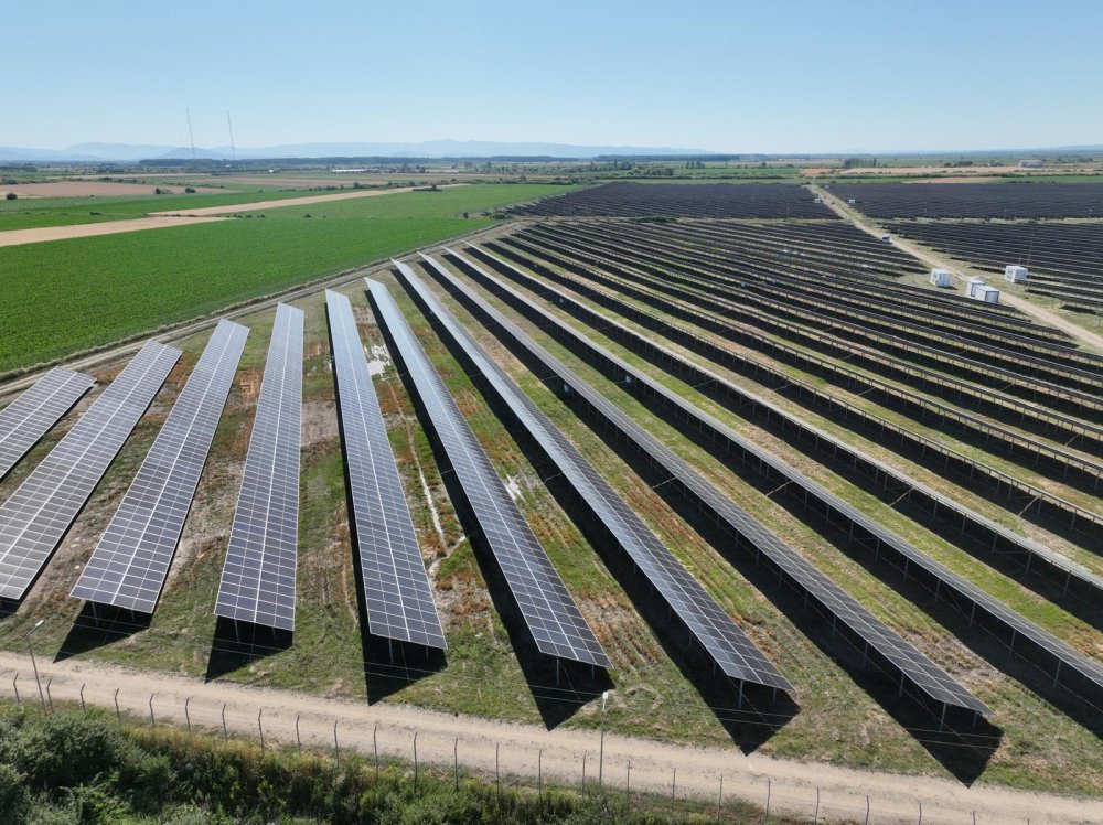 FOTO. A fost pus în funcțiune uriașul parc fotovoltaic Satu Mare 2. Investiție de 20 de milioane euro