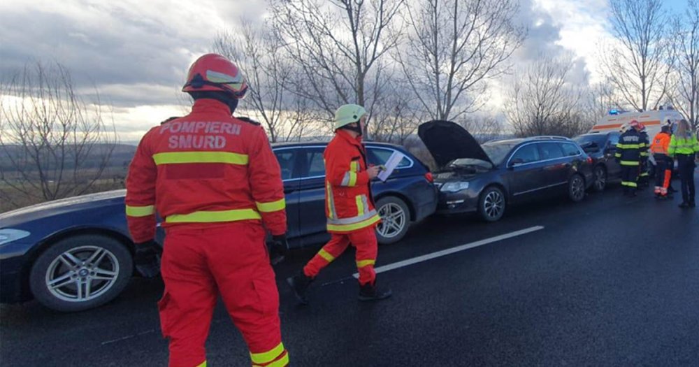 Accident în lanț la intrarea în municipiul Satu Mare. Patru mașini implicate