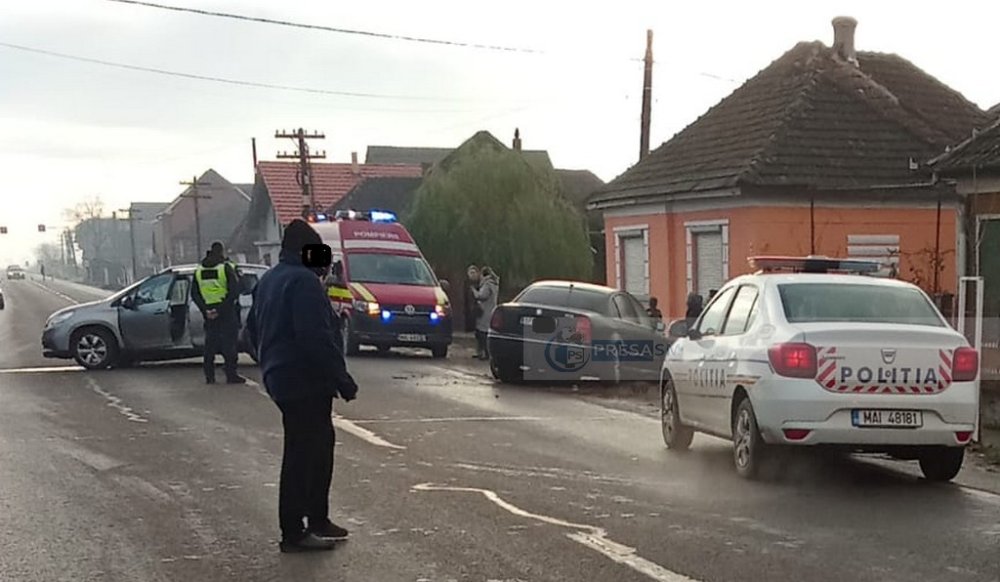 FOTO. Accident cu victimă, în Halmeu! Traficul rutier, închis total pe DN1C