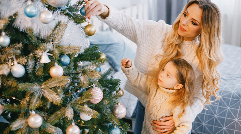 Povestea bradului de Crăciun. De unde vine tradiția și când a devenit populară și la noi în țară