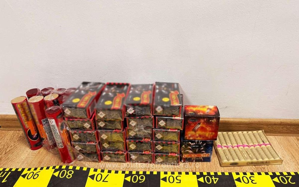 FOTO. Frontieriștii sătmăreni l-au tras pe dreapta și i-au făcut dosar penal. N-a fost singurul prins cu marfa de contrabandă