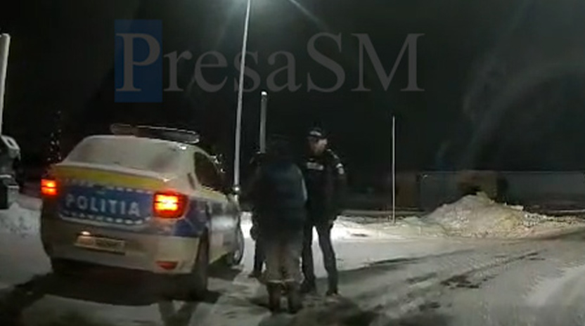 VIDEO. Bătrânel salvat de la moarte în Satu Mare. Un gest de suflet al polițiștilor/jandarmilor