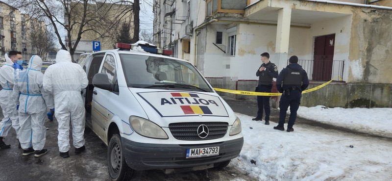 FOTO/VIDEO. Primele declarații ale sătmăreanului care și-a înjunghiat soția. Victima, în stare critică