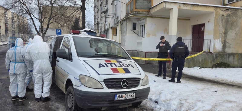 FOTO/VIDEO. Mobilizare într-un cartier din Satu Mare. Concubinul i-a tăiat gâtul unei sătmărence