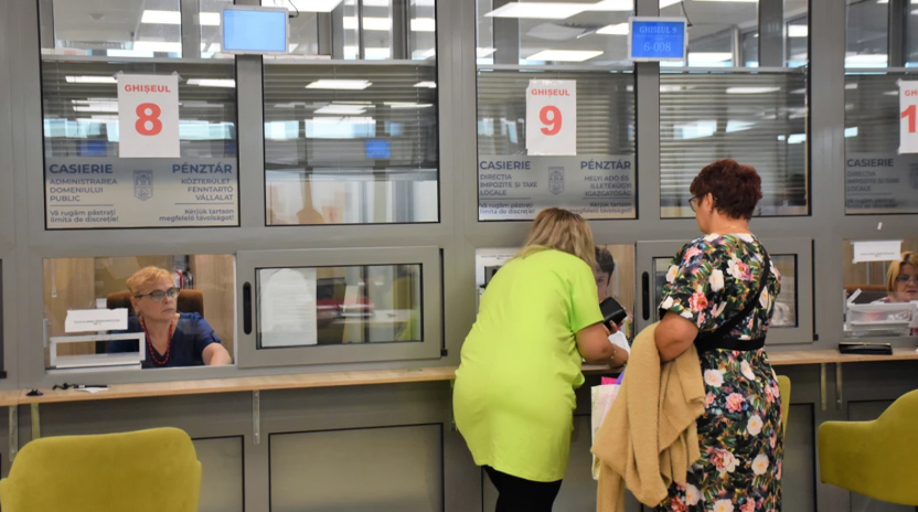 Primarii de municipii explică de ce au crescut taxele și impozitele locale. Cer mai multă transparență de la Guvern