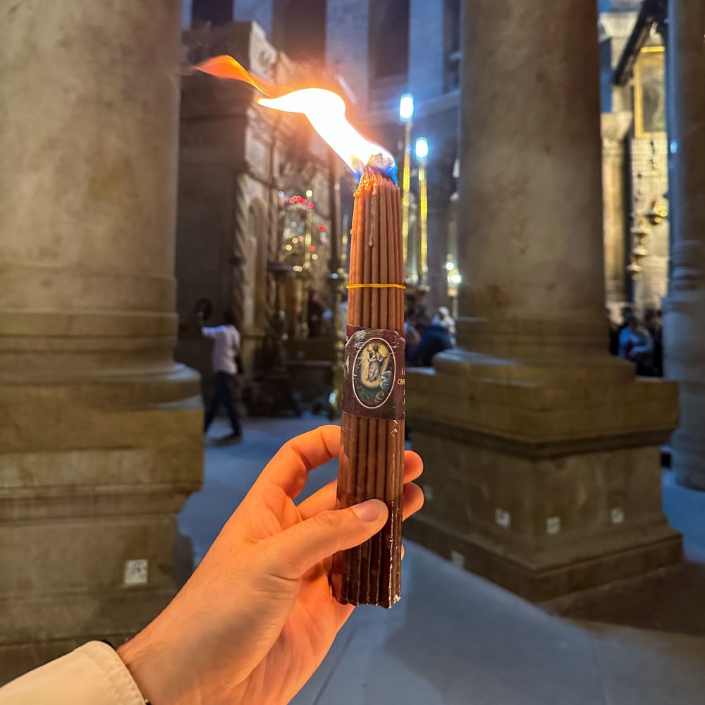 Semnificația lumânărilor de Înviere în tradiția ortodoxă