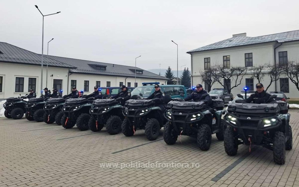 FOTO. După snowmobile, frontieriștii din nord-vestul țării primesc și ATV-uri moderne