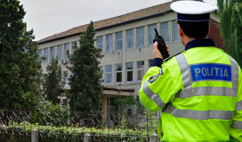 Elevă bătută cu pumnii de un alt elev la Colegiul Economic din Satu Mare