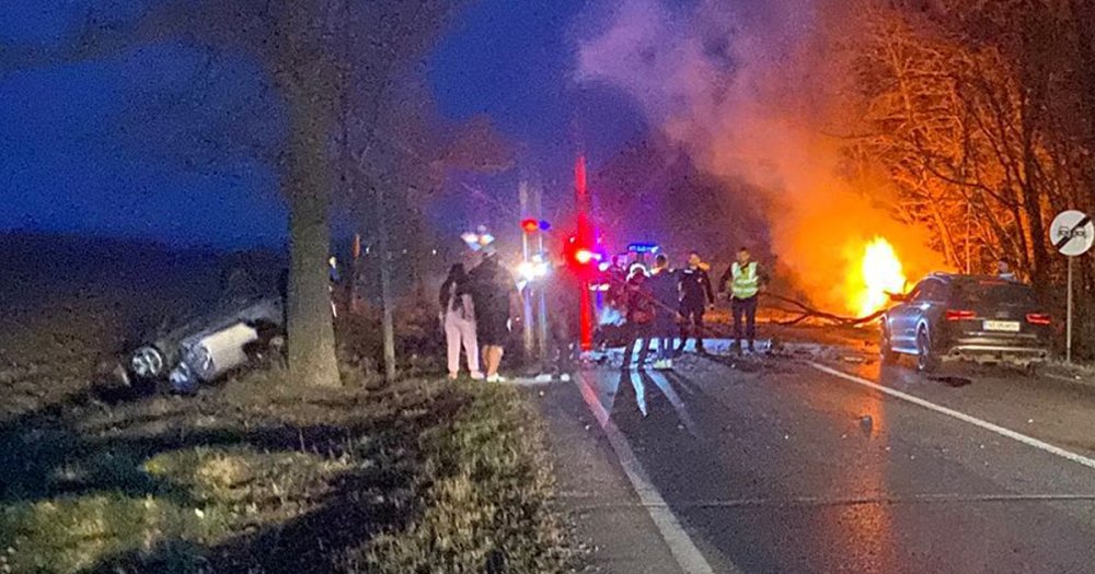 FOTO/VIDEO. Tragedie cumplită pe o șosea din țară. Patru persoane au murit și trei, inclusiv un bebeluș, au fost rănite
