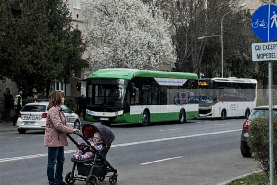 Lecție de umanitate a unui șofer Transurban, în Satu Mare. Mărturia unei mămici cu doi copii