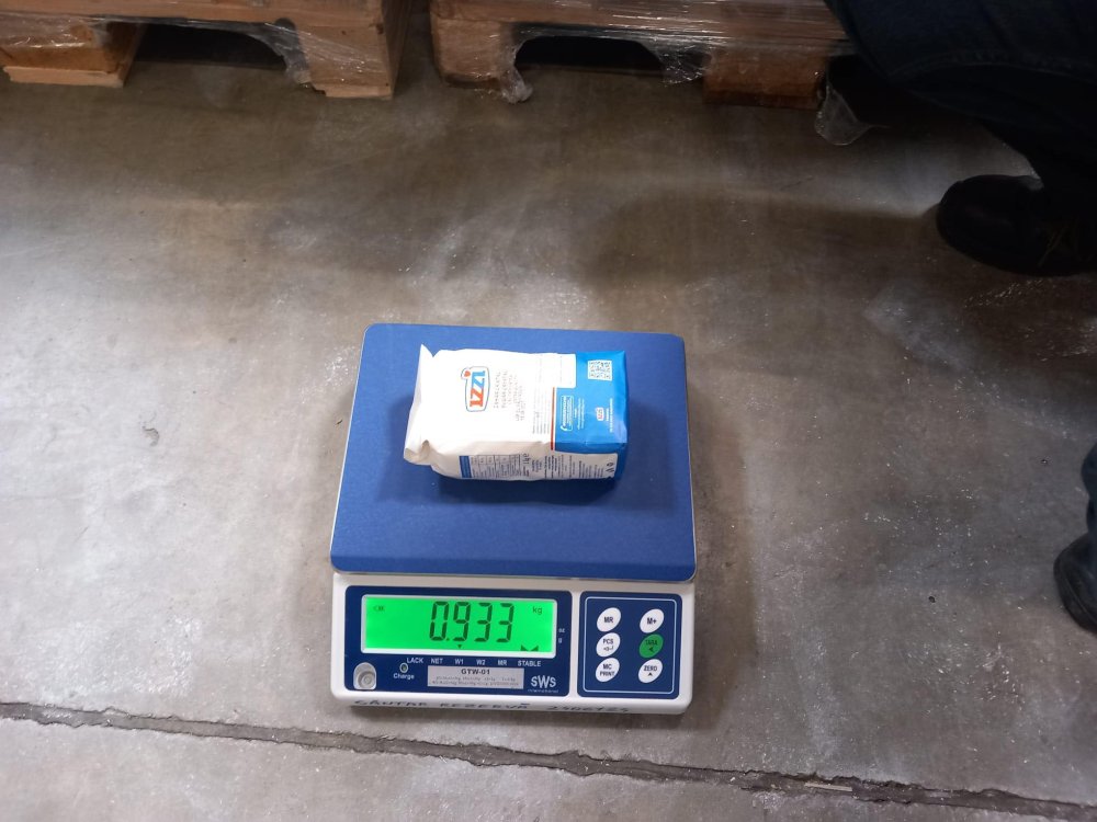 Zahăr retras din magazine după verificările de la Protecția Consumatorilor. Prejudiciu de zeci de mii de lei pentru consumatori