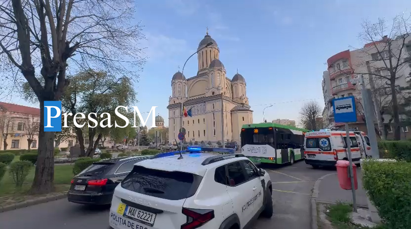 ambulanta politie (2).jpg