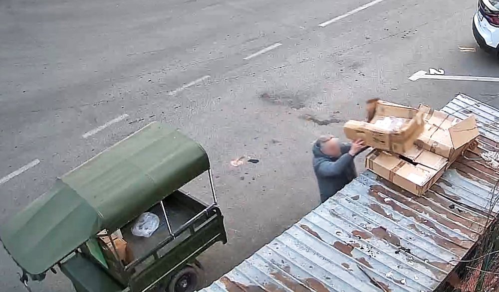 FOTO. Tot mai multe camere de supraveghere la punctele gospodărești din Satu Mare. Ce amenzi riscă cei care depozitează ilegal gunoaie