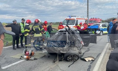 Audi masina descarcerare pompieri (2).jpg