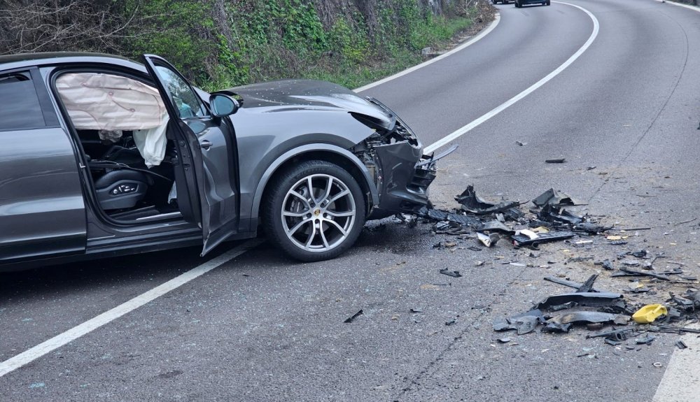 accident frontal.jpg