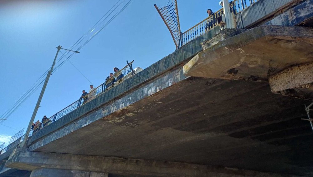 accident iași masina cazuta de pe pod (1).jpg