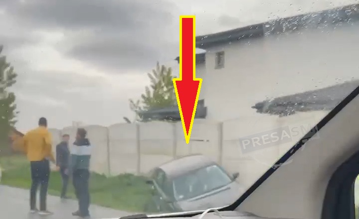 accident masina rasturnata satu mare (1).jpg