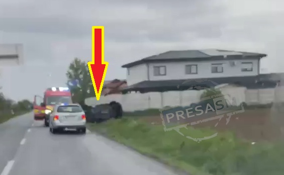 accident masina rasturnata satu mare (2).jpg