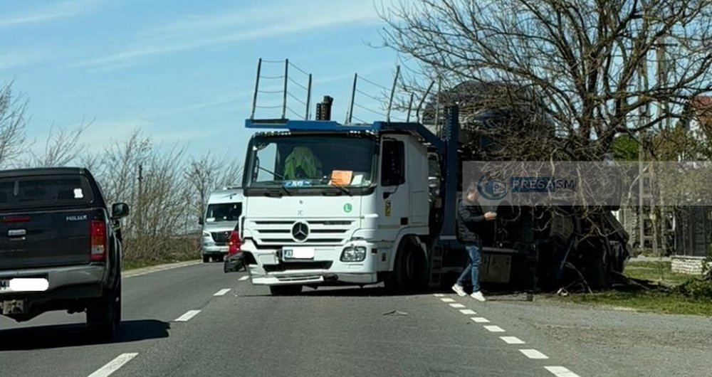 accident masini trailer (1).jpg