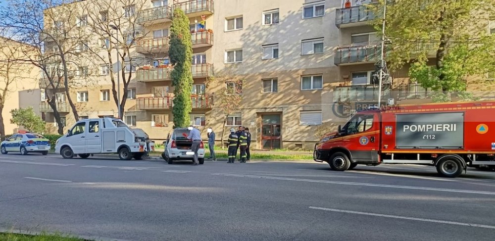 accident micro 17 pompieri.jpg