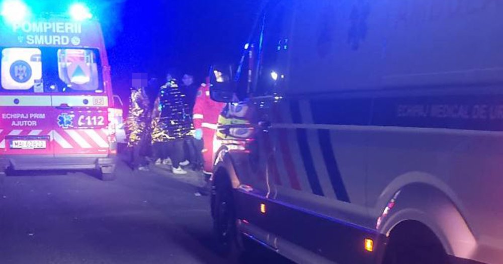 ambulante accident noaptea.jpg