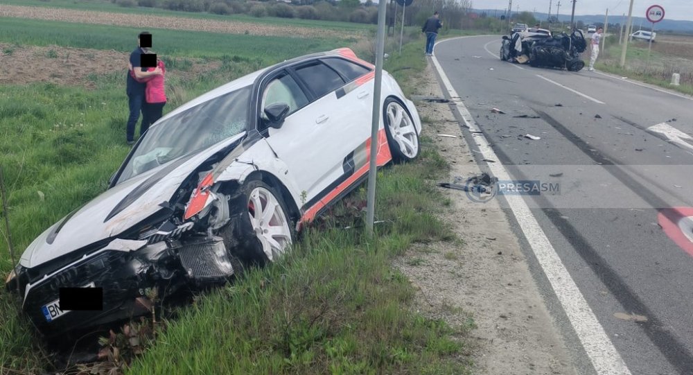 bmw masina in sant.jpg