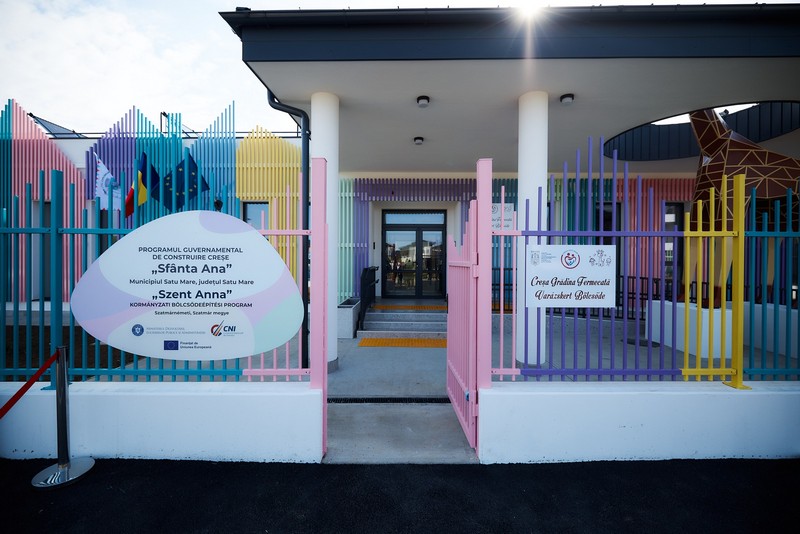 creșa satu mare.jpg