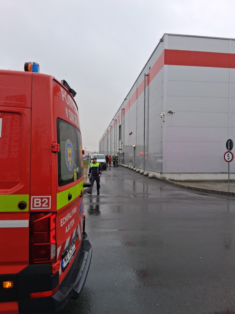 explozie isu maramureș magazin pompieri  (5).jpg